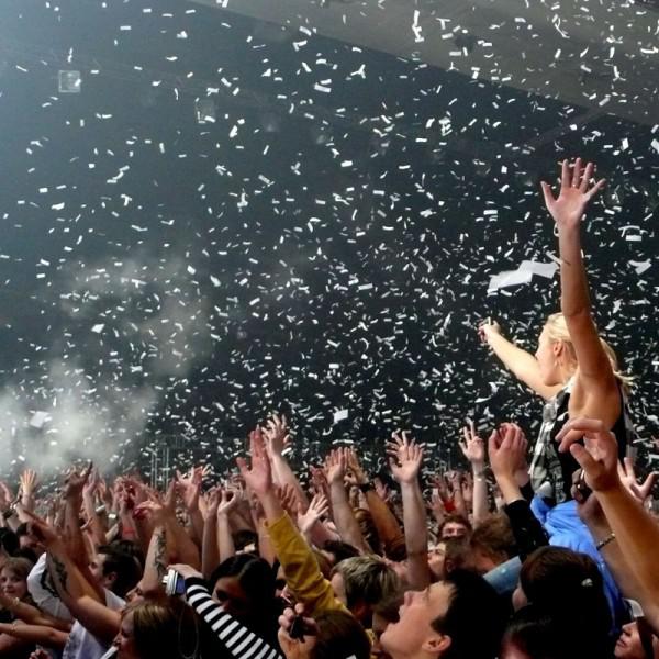 Masina Pentru Confetti MAGICFX┬« SHOT BASE WIRELESS - Masina Pentru Confetti MAGICFX┬« SHOT BASE WIRELESS