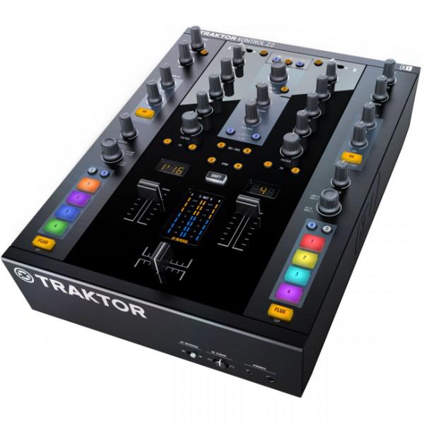 Native Instruments Traktor kontrol Z2 - Native Instruments Traktor kontrol Z2