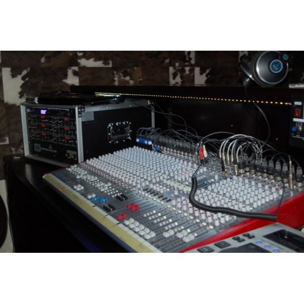 Rack  8U Profesional , fara capace si roti - Rack  8U Profesional , fara capace si roti