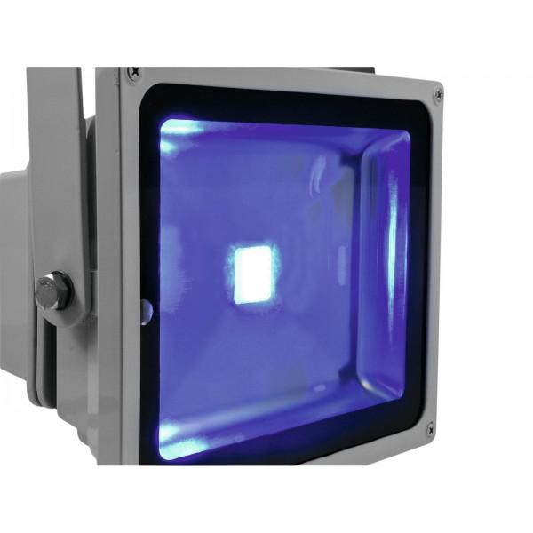 EUROLITE LED IP FL-30 COB RGB 120┬░ - EUROLITE LED IP FL-30 COB RGB 120┬░